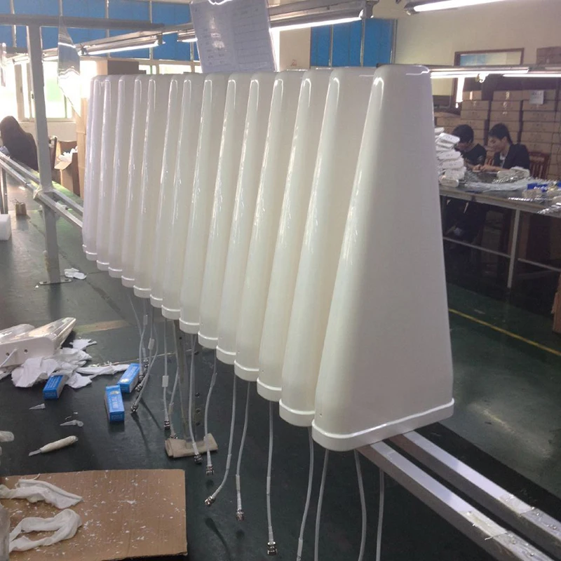 Высокочастотная наружная антенна с высоким коэффициентом усиления 11 дБи 800 ~ 2700