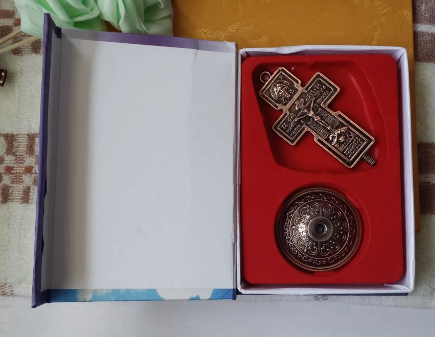 Boutique European Classical Jesus Cross Statue Special Car Travel Decoration | Дом и сад