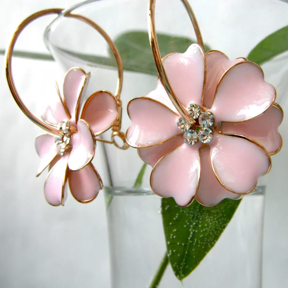 Navachi розовый эмалированный цветок желтый прозрачный кристалл горный хрусталь