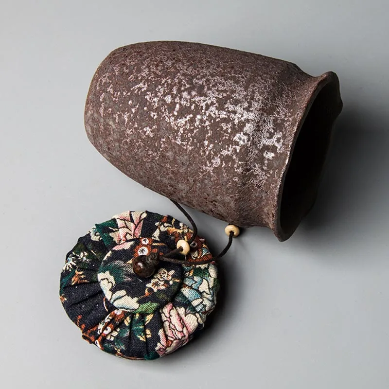 

Japanese Style Coarse Pottery Tea Caddy Retro Rust Glaze Storage Bottle Ceramic Sealed Jar Kung Fu Tea Set Coffee Powder Caddies