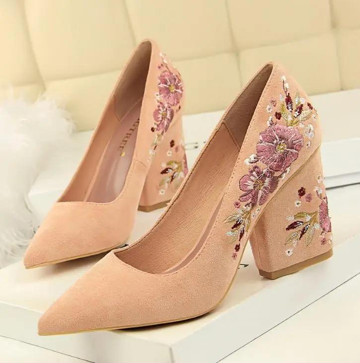 Tacones mujer/Женская обувь zapatos de на высоком каблуке sapato feminino femme Новинка 2018 года