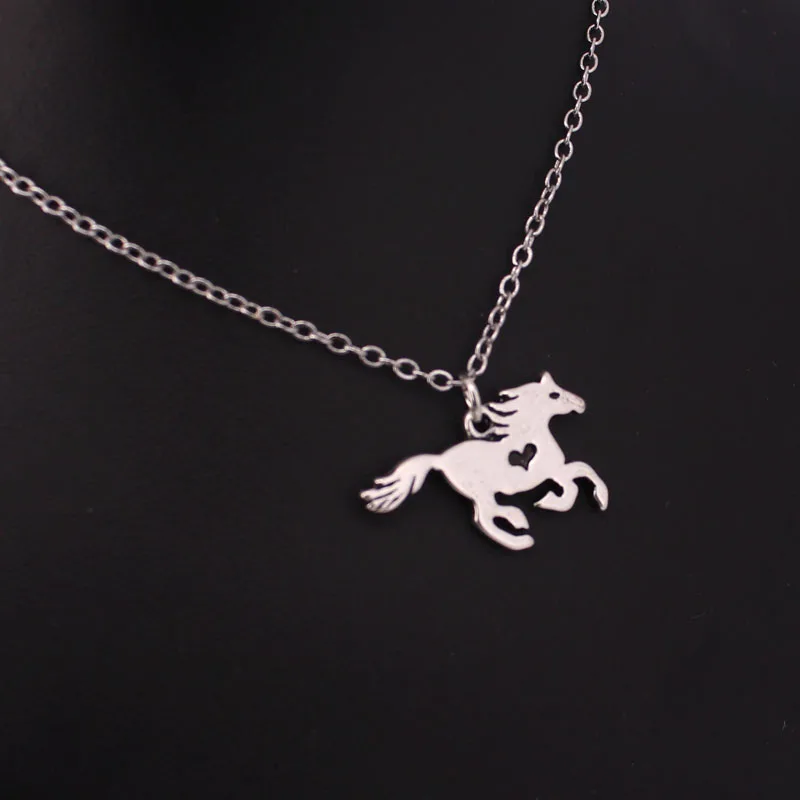 

hzew cute little heat horse pendant necklace horse necklaces gift