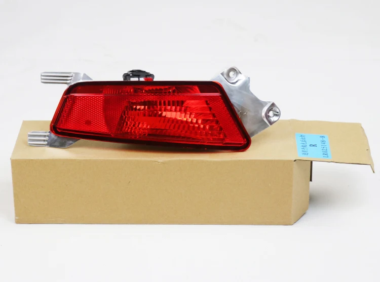 

For Range Rover Evoque 2012 2013 2014 2015-2018 LR025148 LR025149 1 Pair Car rear left And Right Bumper Fog Light Lamp with bulb