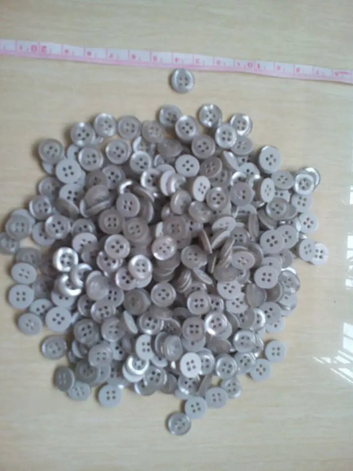 200pcs 11mm diameter clothing grey round button 4 holes gray garment buttons | Дом и сад