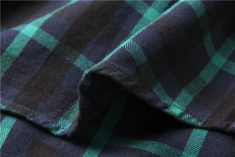 Мужская клетчатая приталенная рубашка с длинным рукавом и квадратным воротником