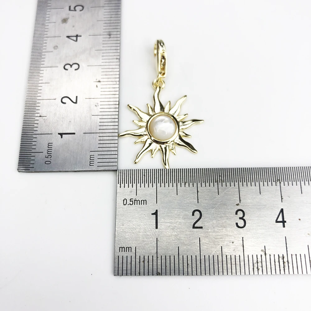 Браслет с подвеской солнце и перламутровым камнем европейская бижутерия ручной