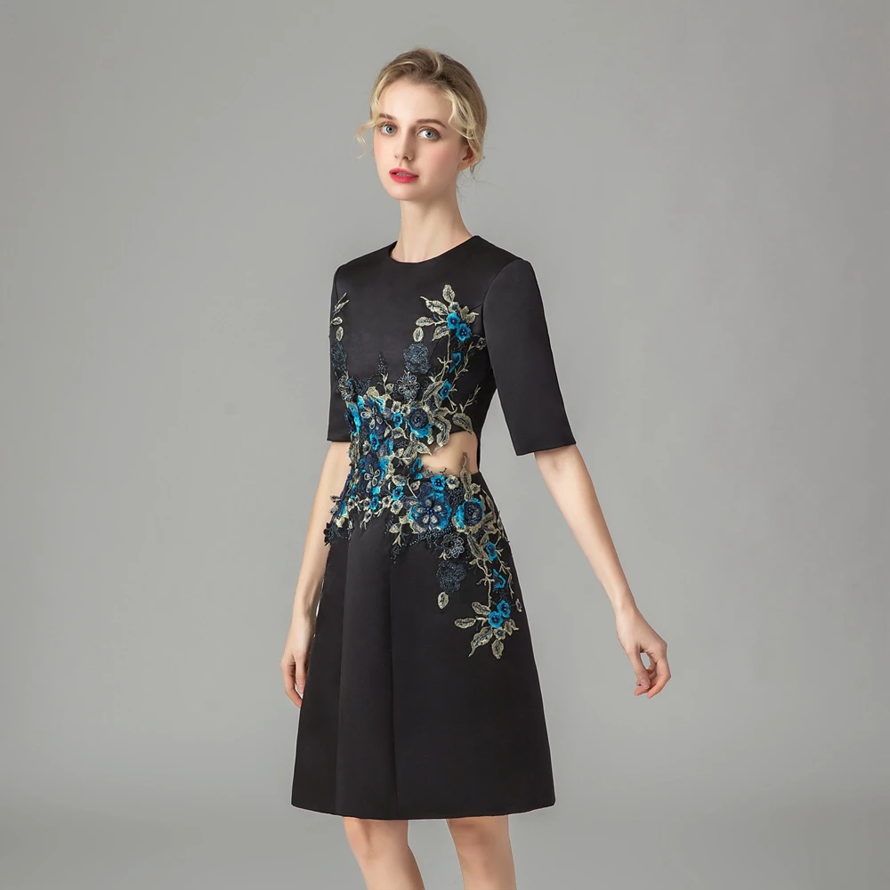 Женское вечернее платье SSYFashion черное сатиновое до колена с короткими
