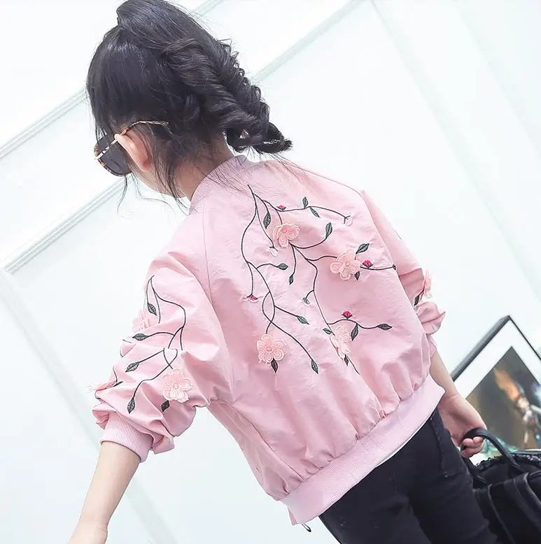 spring and autumn coat three-dimensional flowers embellished embroidery to satisfy the girl's princess dream. | Детская одежда и