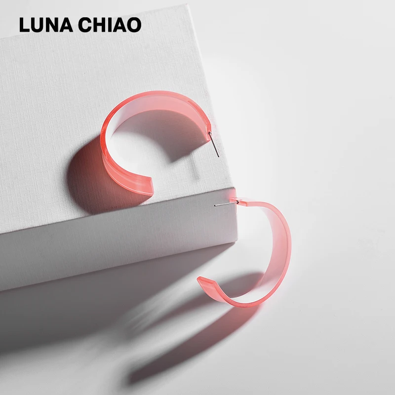 LUNA CHIAO 2020 Весна Лето Новое поступление серьги-кольца карамельных цветов