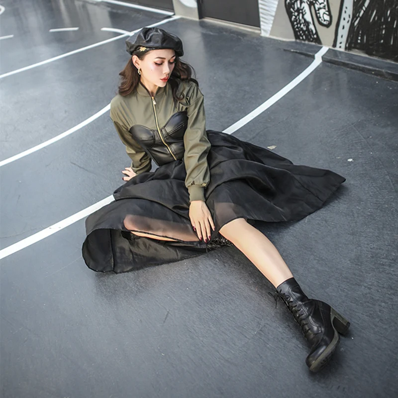 Le palais Винтаж 2018FW Тип корсета ПУ Лоскутная Короткая Толстовка для женщин поддельные две части Тонкий Топ Молния Планка с блестками логотип
