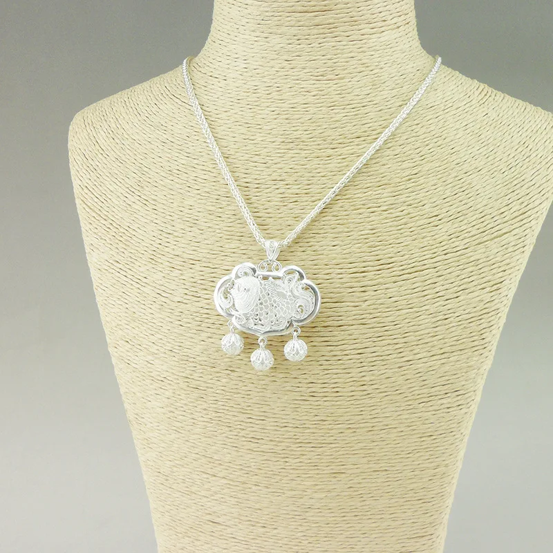 Цепочка с подвеской в виде рыбки из серебра 999 пробы этническом стиле|Подвески| |