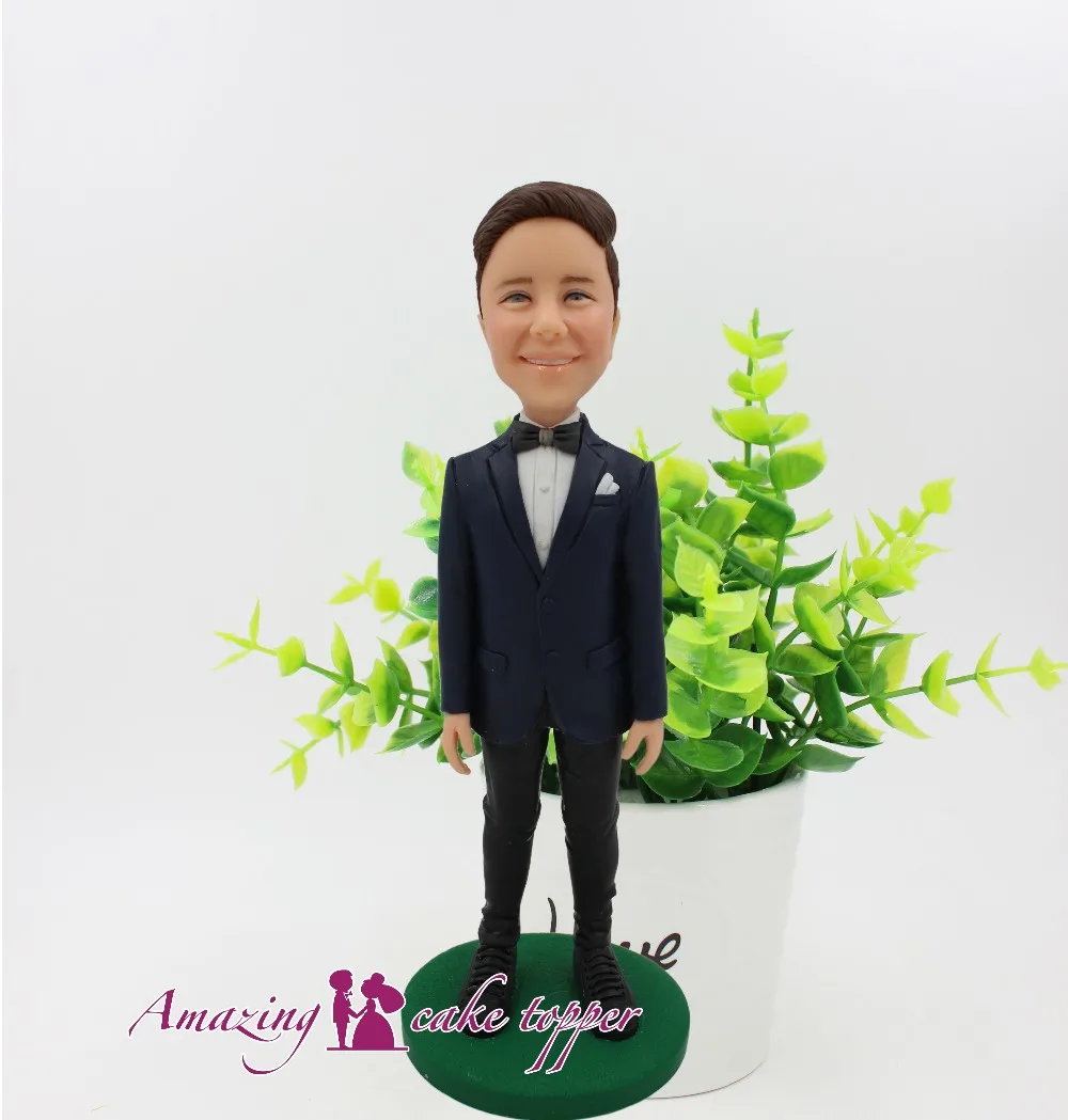 

2019 AMAZING CAKE TOPPER Toys Noble and charming boy sculpture And Groom Gifts Ideas Customized Figurine Valentine's Day