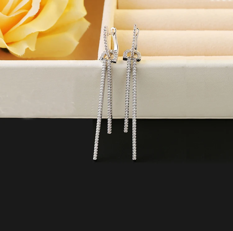 2017 новые Популярные Посеребренные Длинные линии Висячие серьги микро проложить
