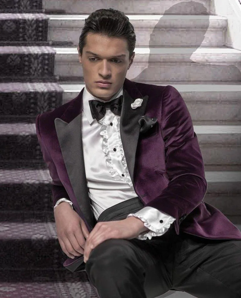 2019 Mens Suits Purple Wedding For Men Peaked Lapel Groomsmen Suit One Button Tuxedos Velvet (jacket+pants) | Мужская одежда