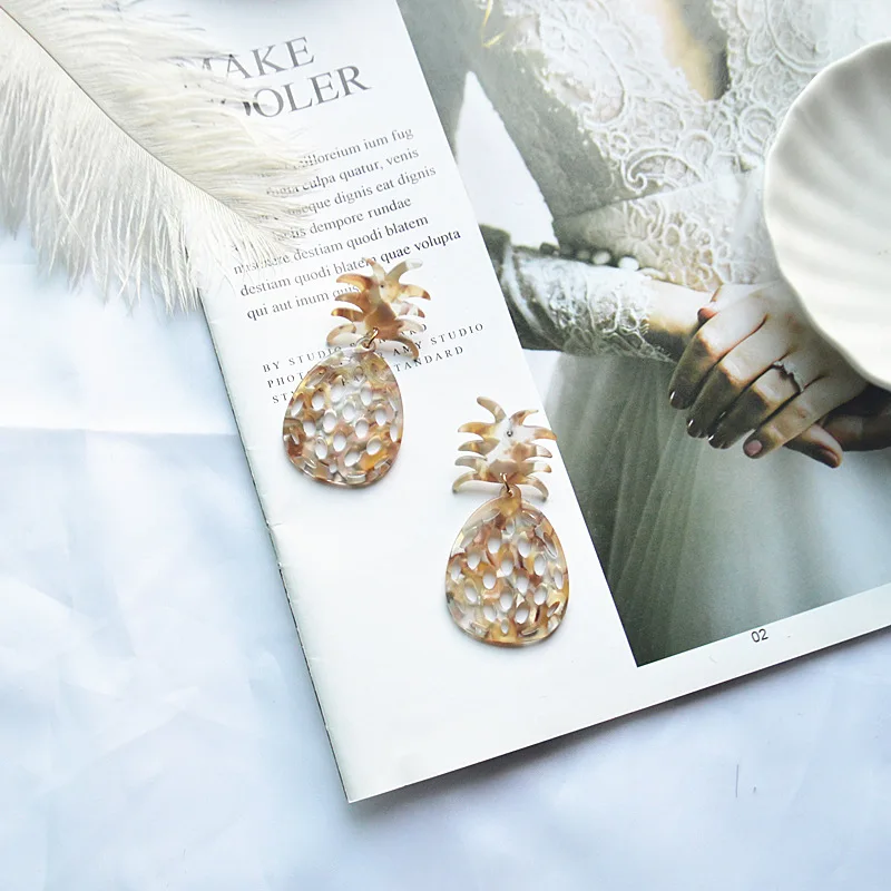 Ананас 2019 Творческие ацетатные серьги с неправильным ананасовым узором и высечкой для ушей для женщин и девушек вечеринок, подарок Brincos.