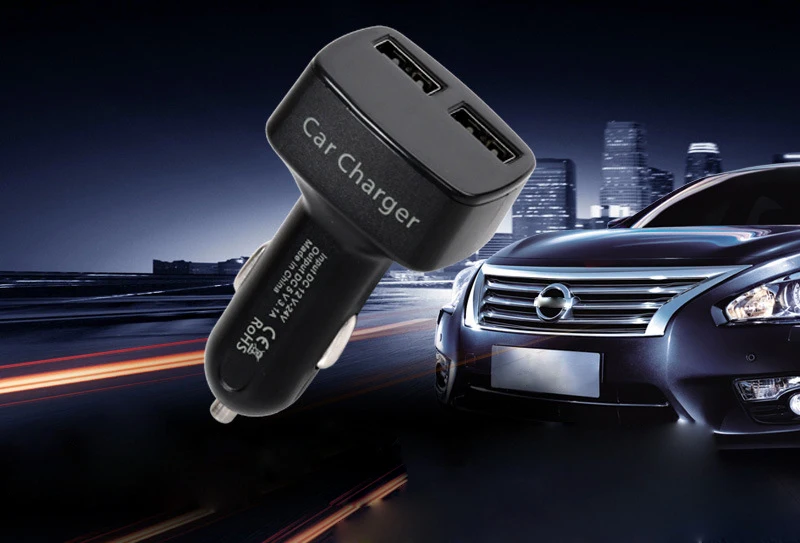 Хит продаж автомобильное зарядное устройство с двумя USB 4 в 1 DC5V 3.1A измерителем