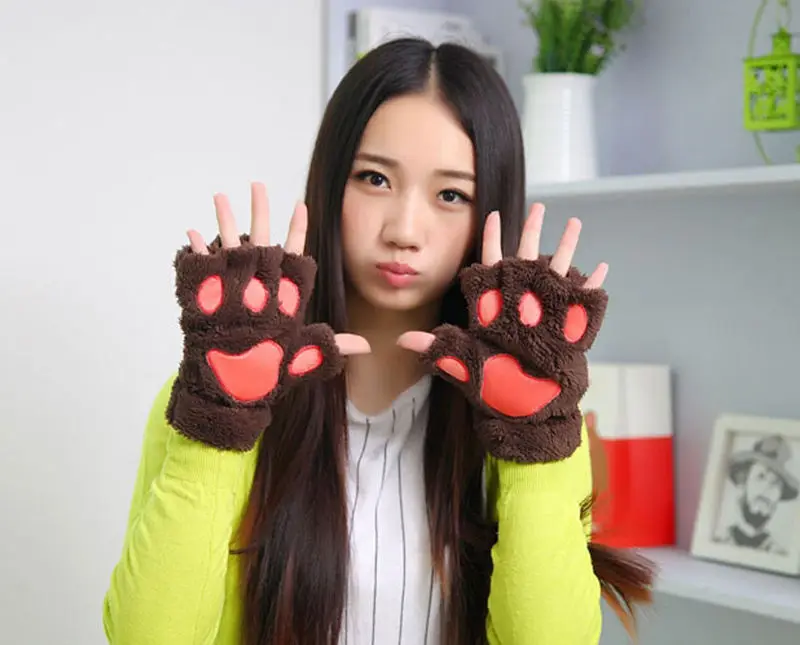 1 пара крутых пушистых перчаток с медвежонком/котом и плюшевой лапой/когтями