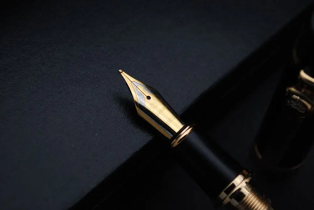 JinHao 650 Высококачественная авторучка Роскошная чернильная ручка M Nib