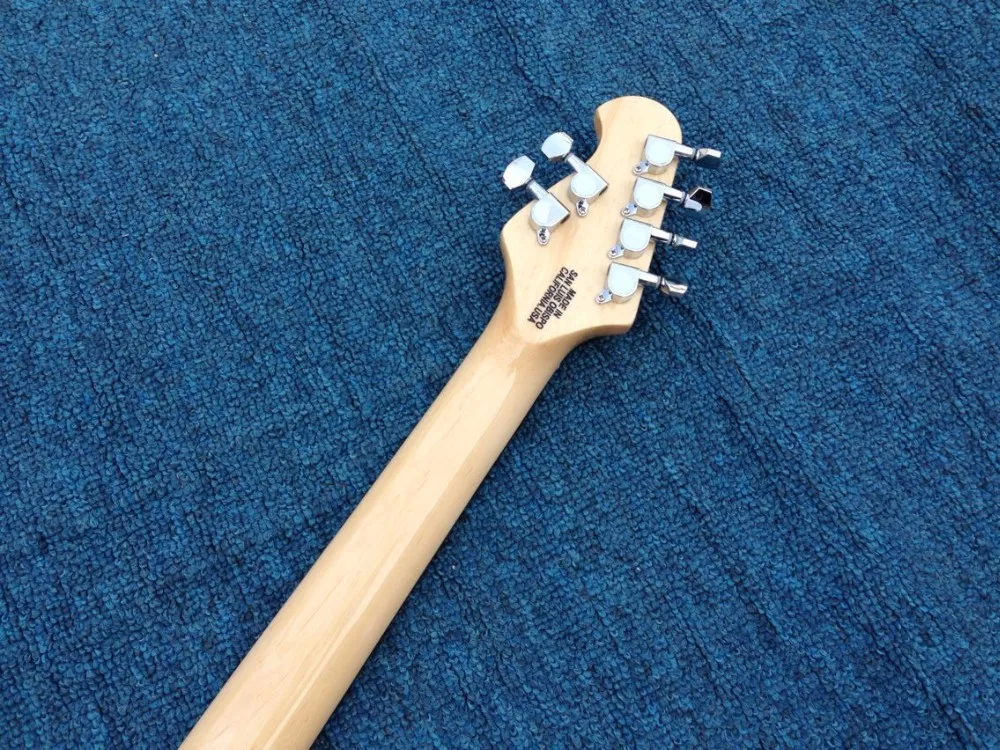 Musicman JPX1 электрогитара серебристого цвета