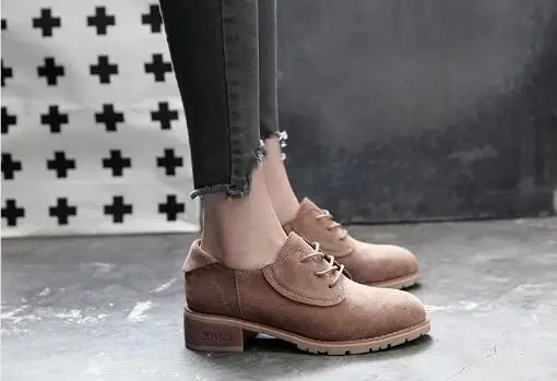 54 Little red man with a single shoes female leather spring new retro wind tie casual |