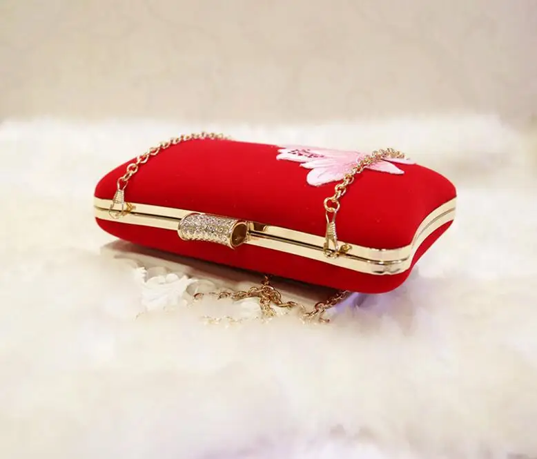 Женская вечерняя сумка с цветочным принтом и вышивкой в винтажном стиле розовая