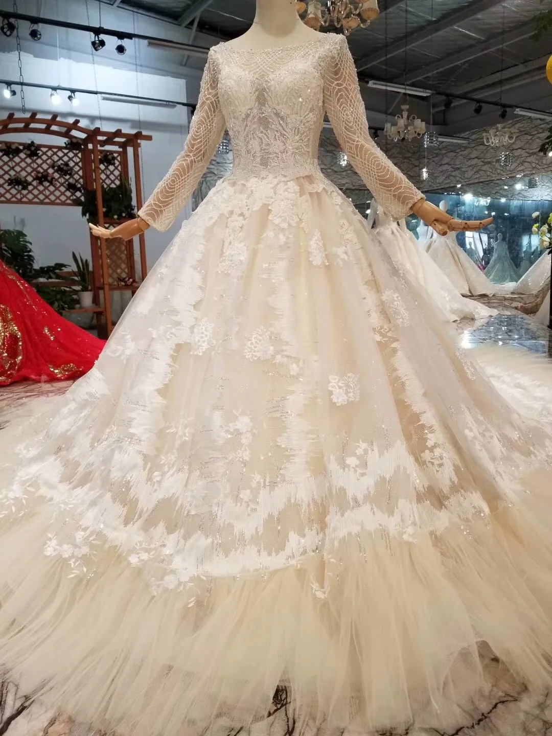 Свадебное платье цвета шампанского с кружевными кристаллами Vestido De Noiva
