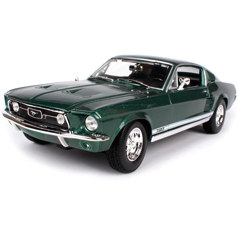 Модель автомобиля Maisto 1:18 1967 Ford Mustang GTA Fastback черный зеленый металлический литьевой автомобиль размером 260*100*75 мм в стиле роскошной винтажной моторной формы, артикул 31166.
