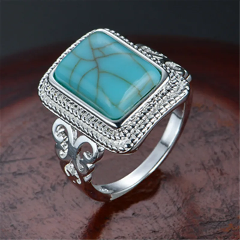 

2019 New Vintage Antique Natural Stone Ring Red/Light Blue Turquoises Finger Ring for Women Romantic Wedding Anniversary Rings