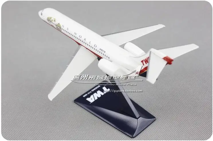Пластиковая модель самолета 19 см в американском стиле виде авиакомпании TWA с