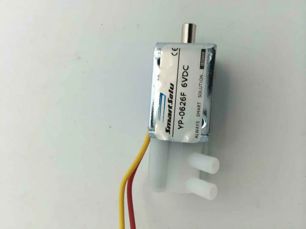 Бесплатная доставка 3-ходовой пластиковый микро Соленоидный клапан порт 2 мм 6 В