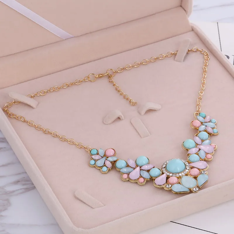 Женское колье чокер из акрилового камня роскошное свадебное украшение в виде