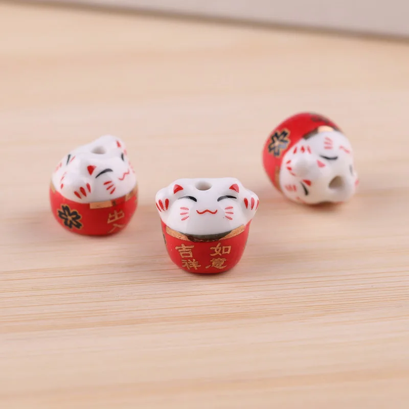 Number 2 Lucky cat украшение маленький мини творческий стол керамический автомобиль ювелирные изделия подарок Удача кошка - Цвет: Number 2