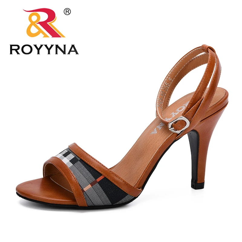 ROYYNA/Новинка года; модная Стильная летняя обувь; женские босоножки; новые удобные летние сандалии с открытым носком; Feminimo; модная мягкая обувь