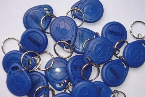 

100 шт./лот Rfid Метка 125 кГц брелоки контроль доступа Rfid карта (красный синий желтый)