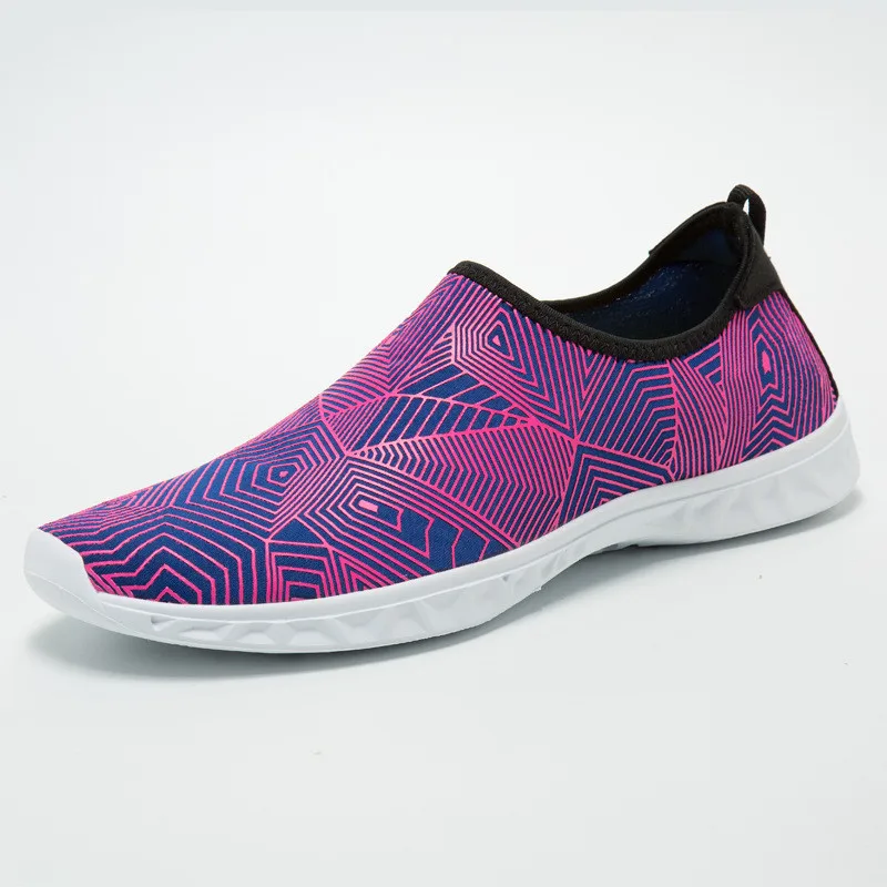 Мужские акватуфли сверхлегкие быстросохнущие пляжные туфли для воды прогулок на