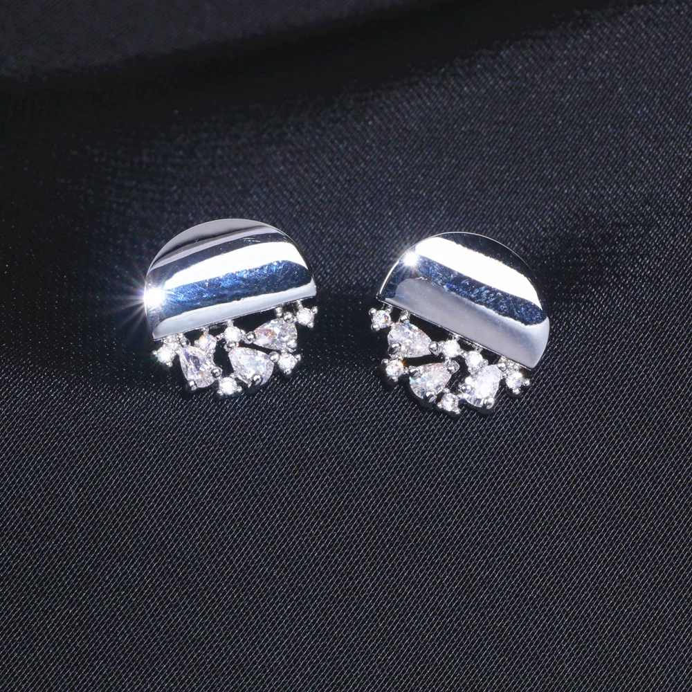 Роскошные модные круглые серьги-гвоздики с фианитами и кристаллами для женщин