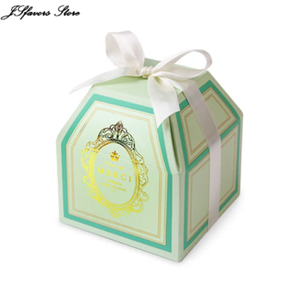 

Wholesale 50pcs Upscale ribbon white card wedding favor gift box spot gilding color nougat paper box for guest