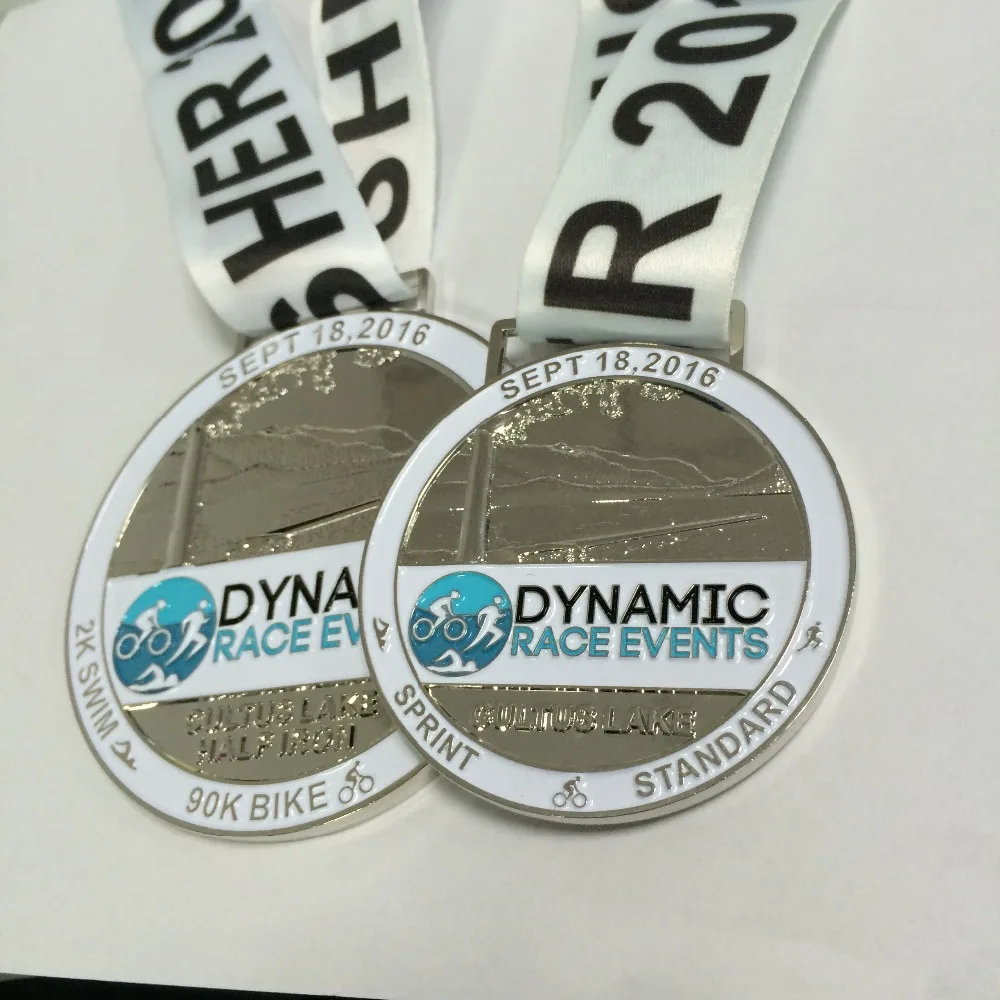 

Custom sports medal in gold/silver/bronze plating in 2inches diameter attached with custom lanyard --100pcs