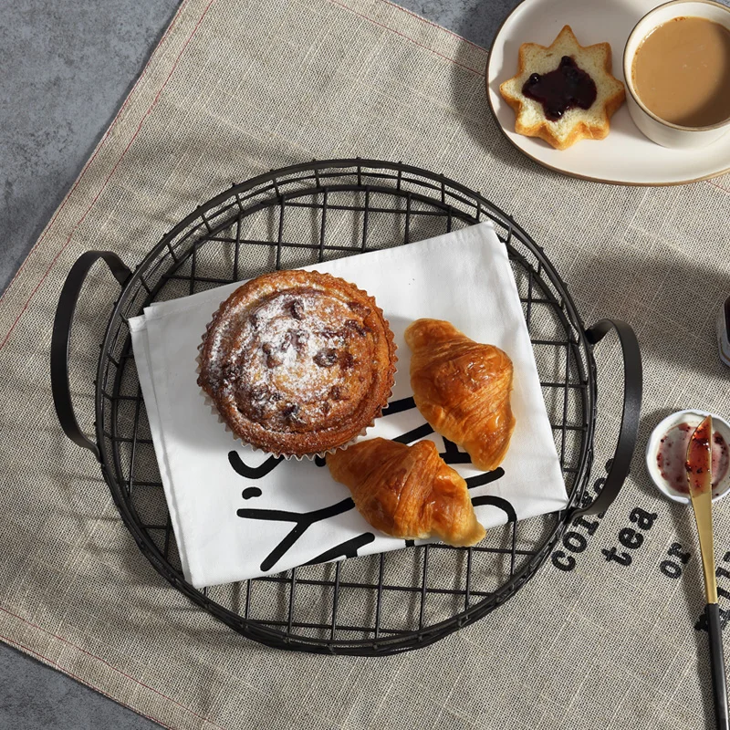 ins black Food fruit metal Nordic Modern kitchen magazine book bread Storage Basket Industrial Style table Wire sundries | Дом и сад