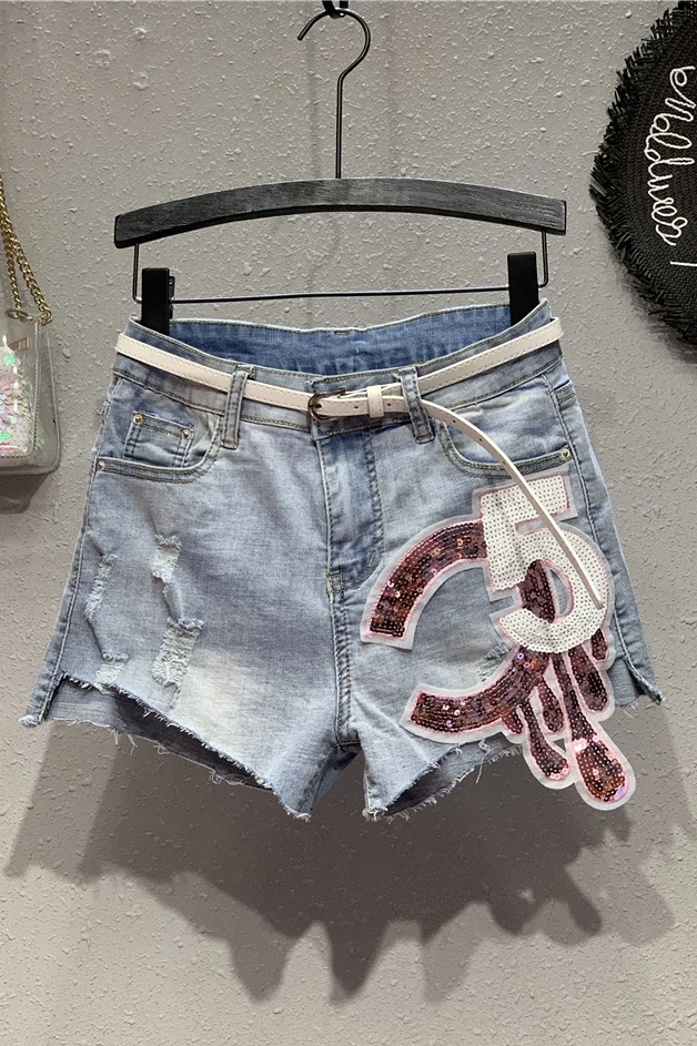 

2019 Shorts Straight High Waist Jeans Woman Ripped Washed Bleached Zippers Pockets Pattern Button Softener Regular Punk Style