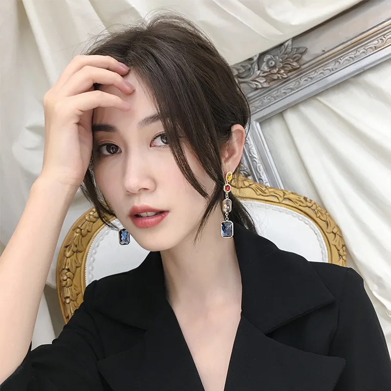 HUANZHI 2019 Luxury Colorful Baroque Metal S925 Silver Rhinestone Exaggeration Long Drop Earrings for Women Wedding Party Girls | Украшения