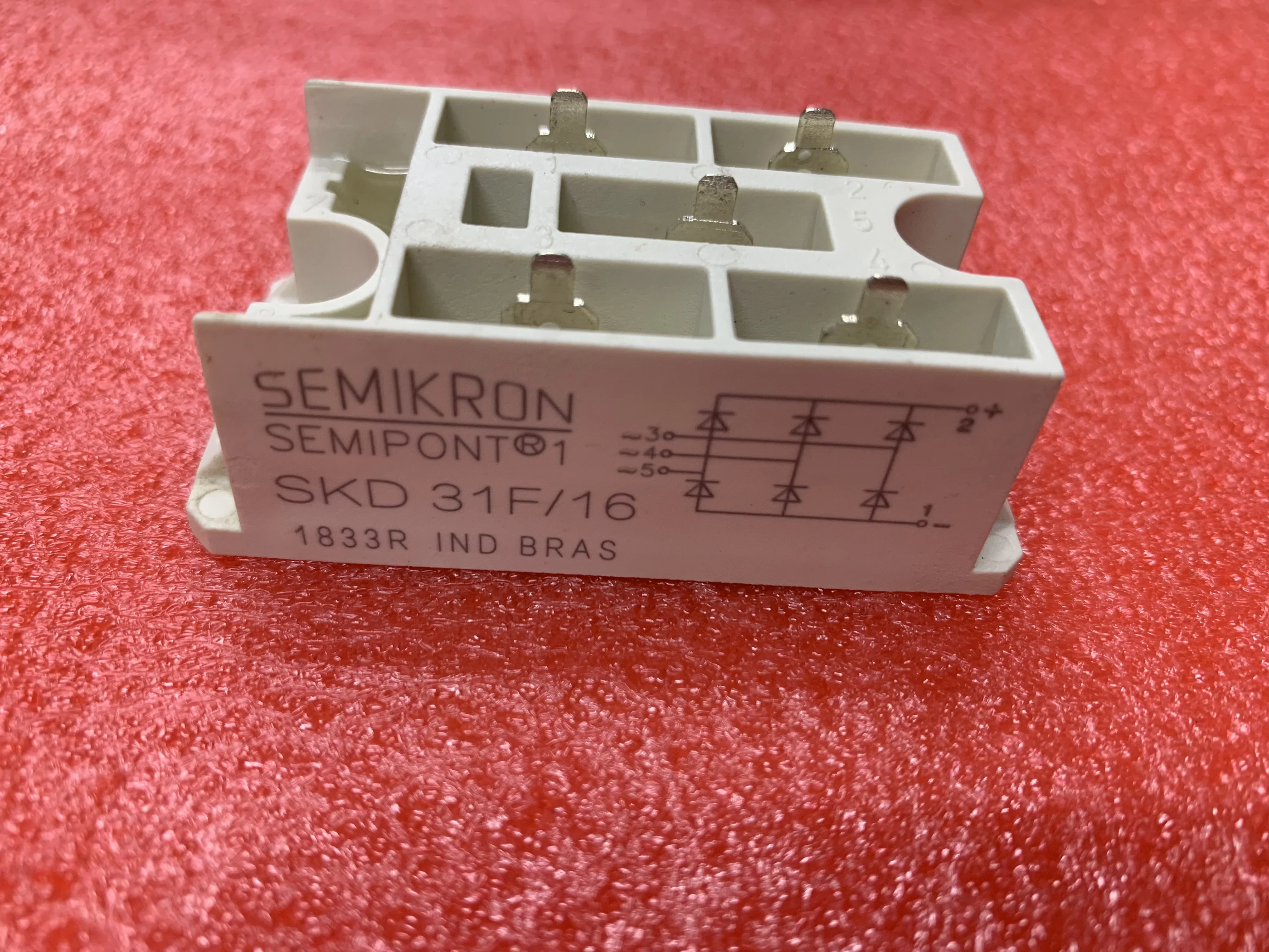 Модуль IGBT SKD31F16 новый и оригинальный телефон бесплатная доставка|Экраны| |