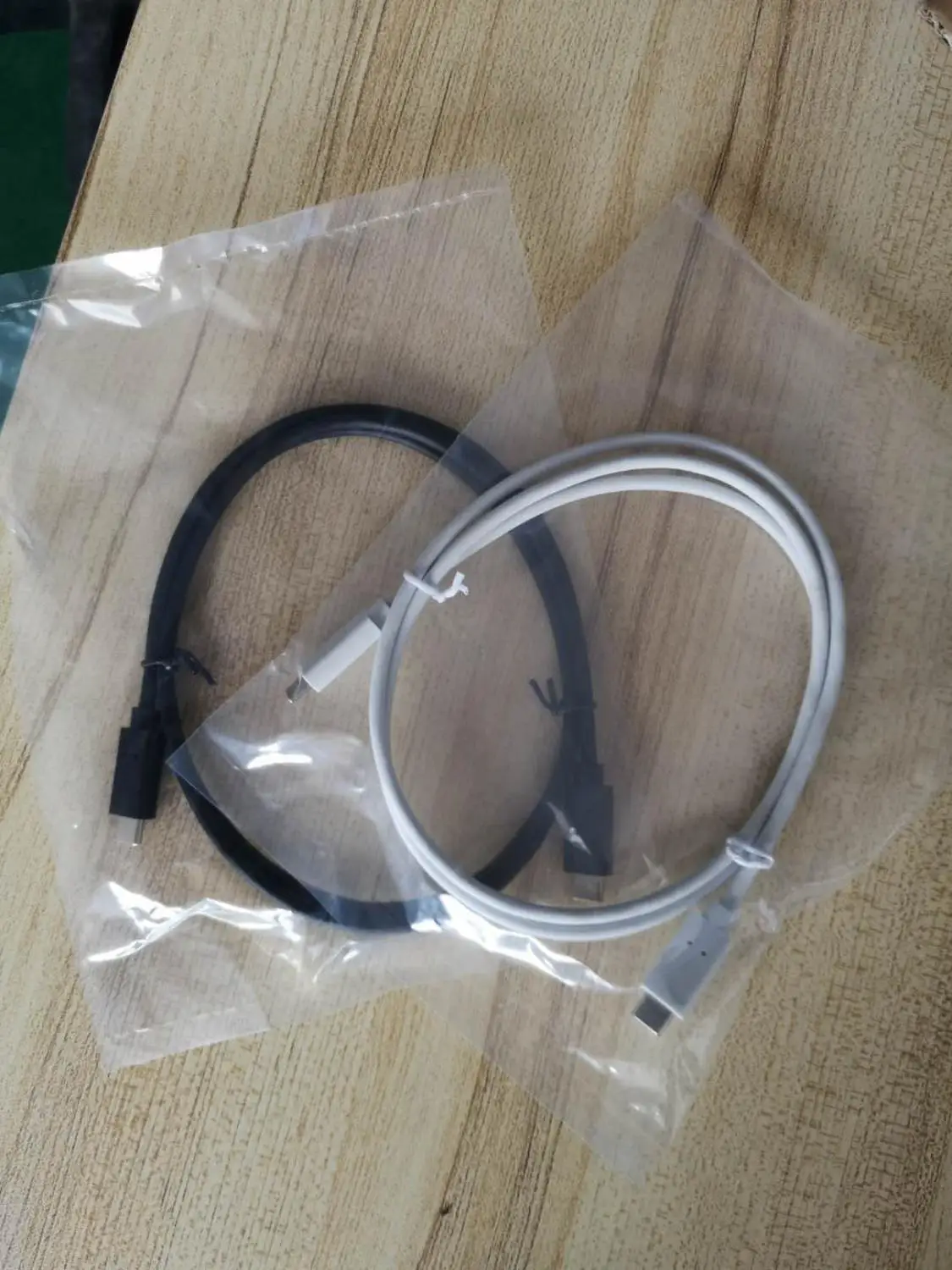 

Кабель с разъемами USB C и USB C, 5 А, 1 м