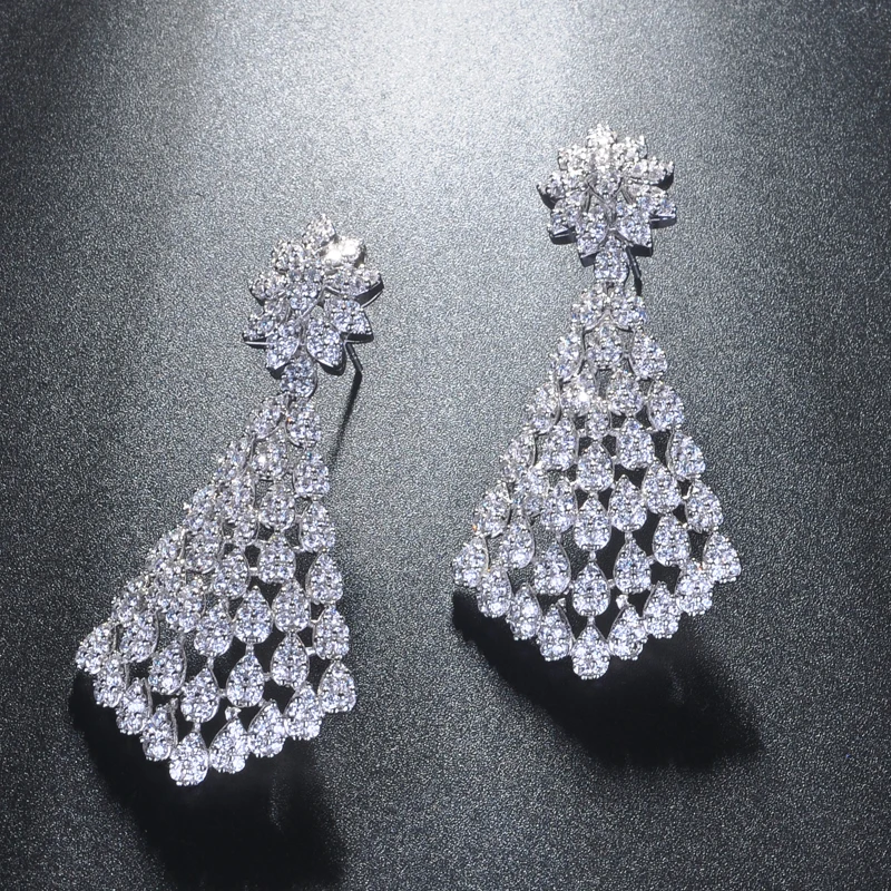 Женский свадебный комплект из 4 сережек кольца и браслета с фианитом