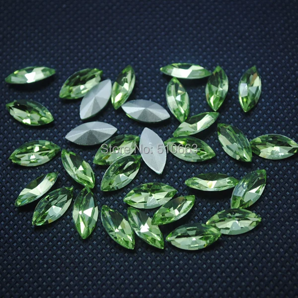 

100 Pieces/Lot Glass Cabochon Glass Bead(back not flat surface) Two sharp shape Green Color Clothes Garment Accessories 7x15mm