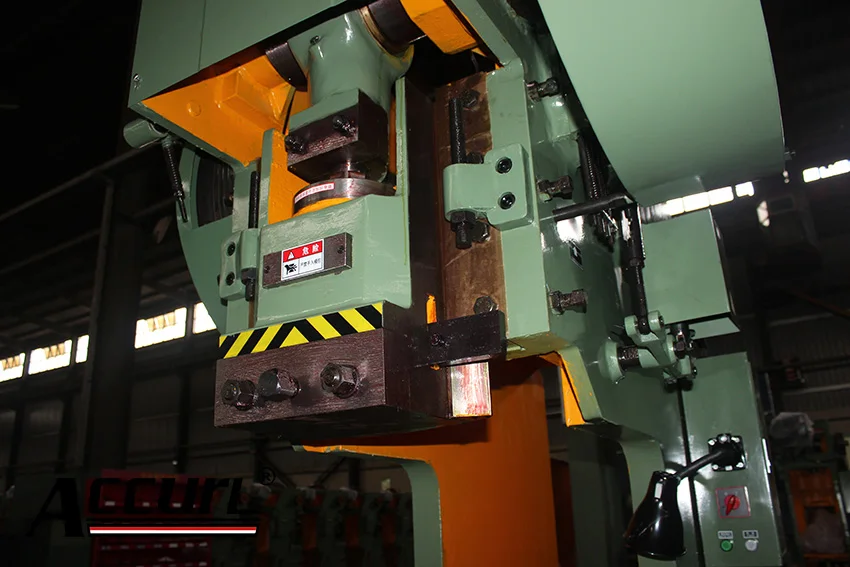 J21-100T C-frame Inclinable punch press/power press machine/100 ton machine | Инструменты