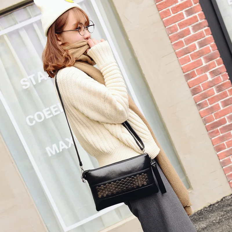 Женская вечерняя сумка клатч YBYT повседневная из искусственной кожи с заклепками