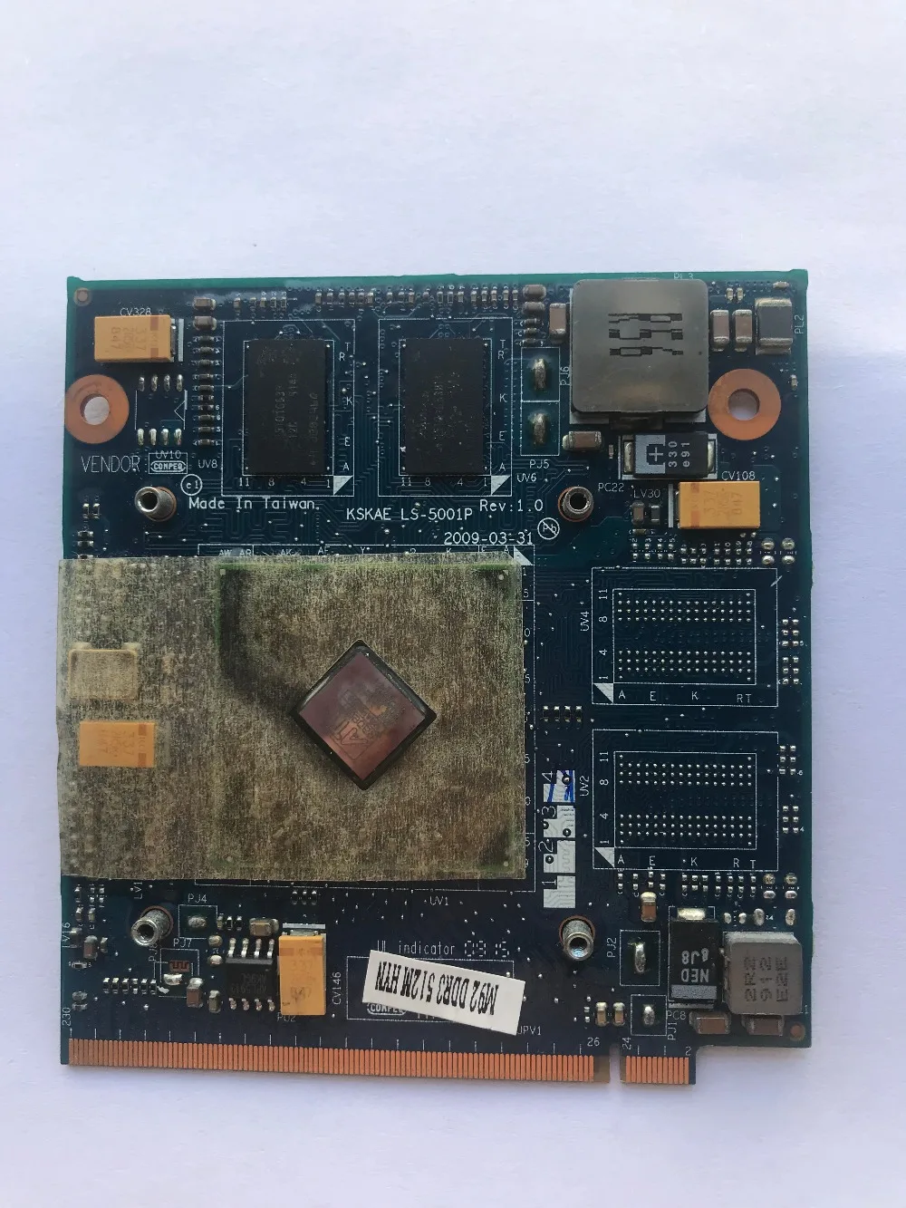 Для ноутбука Toshiba L500 L550 L555 HD 4570M HD5100 HD4500 видеокарта 512MB K000078110 KSKAE LS 5001P|Платы расширения| |