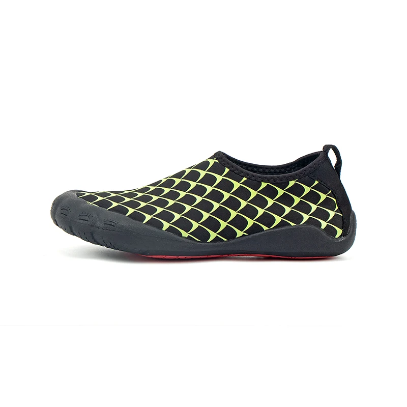 Hot 2020 Outdoors Aqua Shoes Breathable Wearable Beach Water Sandals Sneakers Men Black Gold Fishing Swimming fingers | Спорт и