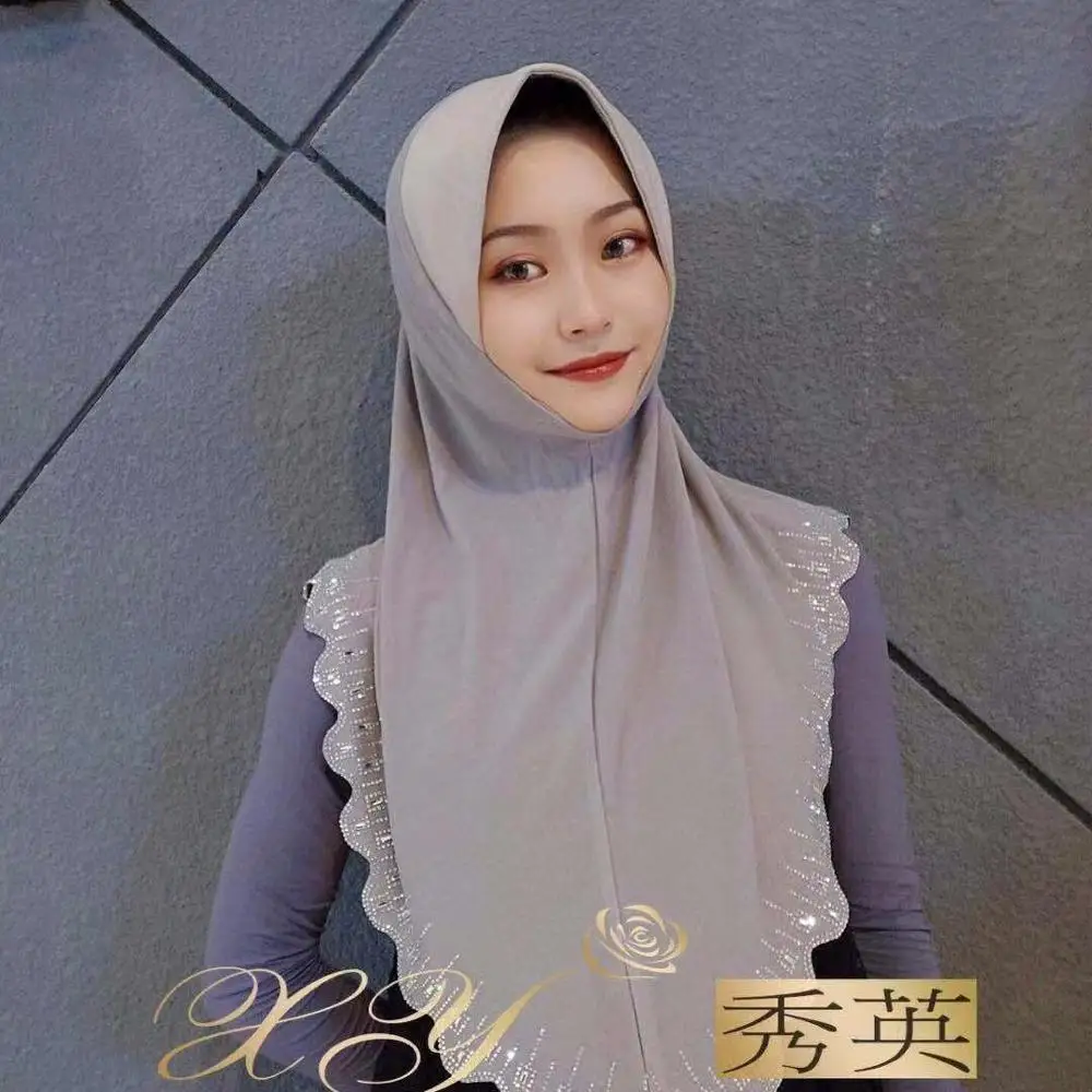 

Ready to wear Muslim woman long shawls scarf